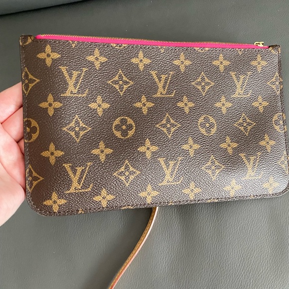 ❌SOLD❌LOUIS VUITTON POCHETTE MM - Picture 3 of 11